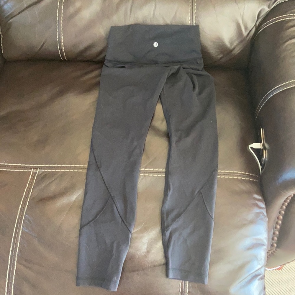 Lululemon black leggings size 0.